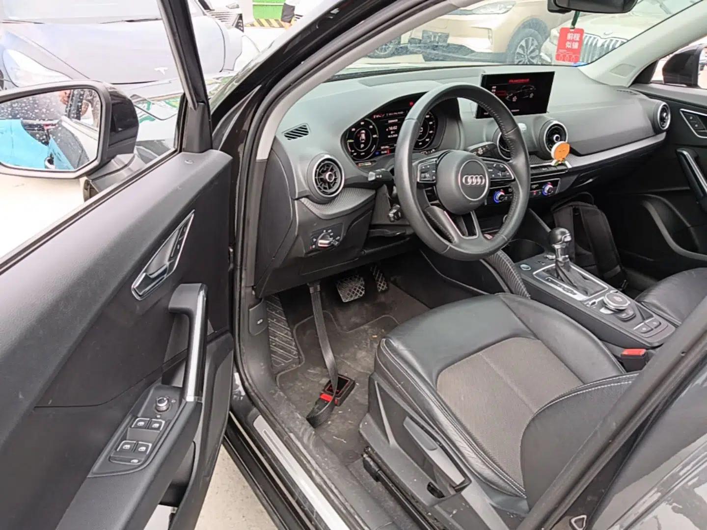 Audi Q2L e-tron 2019 Q2L e-tron Pure Electric Smart Enjoyment Model — миниатюра 18