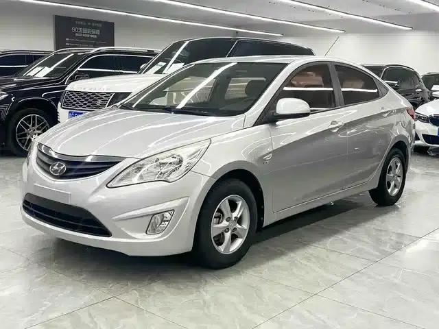 2010 Hyundai Reina Sedan 1.4L Automatic Fashion GT