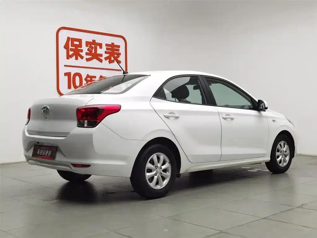 2017 Hyundai Reina 1.4L Manual Transmission with Sunroof (National V Emission Standard) — миниатюра 2