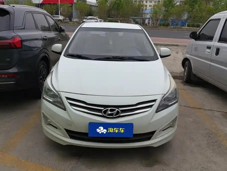 2016 Hyundai Reina 1.4L Manual Fashion GS — миниатюра 2