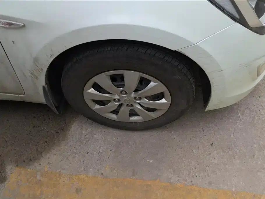 2016 Hyundai Reina 1.4L Manual Fashion GS — миниатюра 6