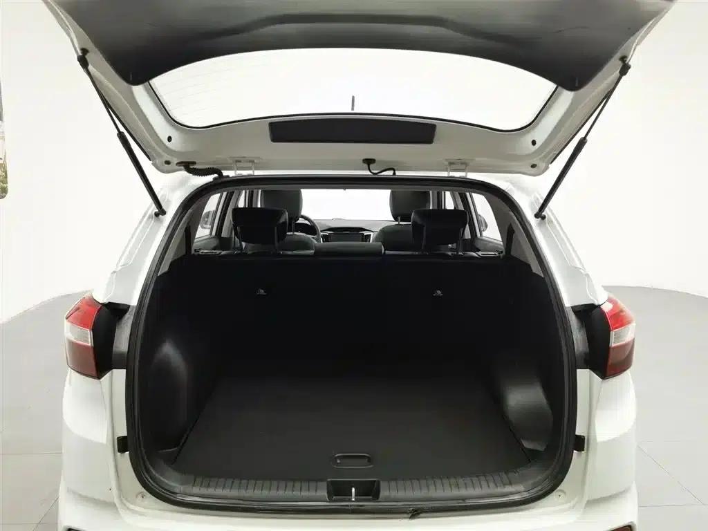 Beijing Hyundai ix25 2015 1.6L Automatic 2WD Smart GLS — миниатюра 16