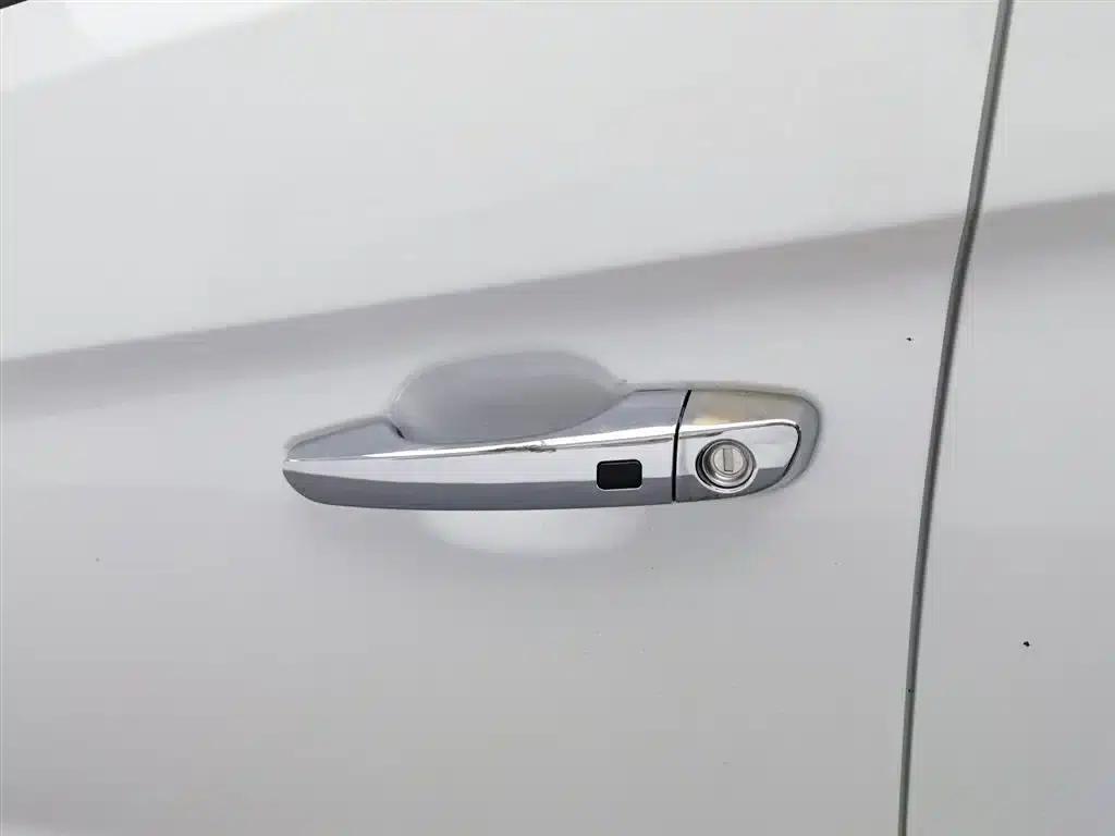 Beijing Hyundai ix25 2015 1.6L Automatic 2WD Smart GLS — миниатюра 18