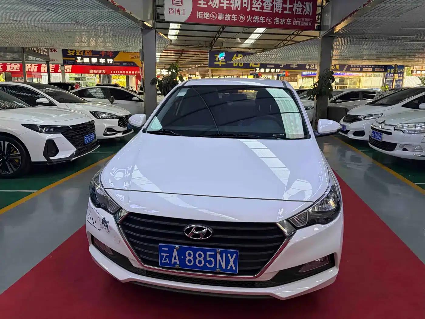 2016 Hyundai Verna 1.4L Automatic GLS (Cool Edition) — миниатюра 2