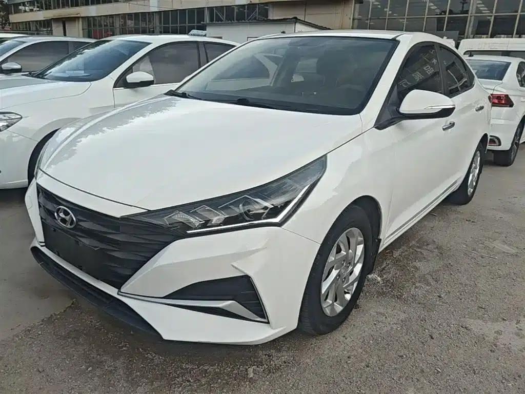 2020 Hyundai Verna 1.4L CVT GLS Cool Edition — миниатюра 2