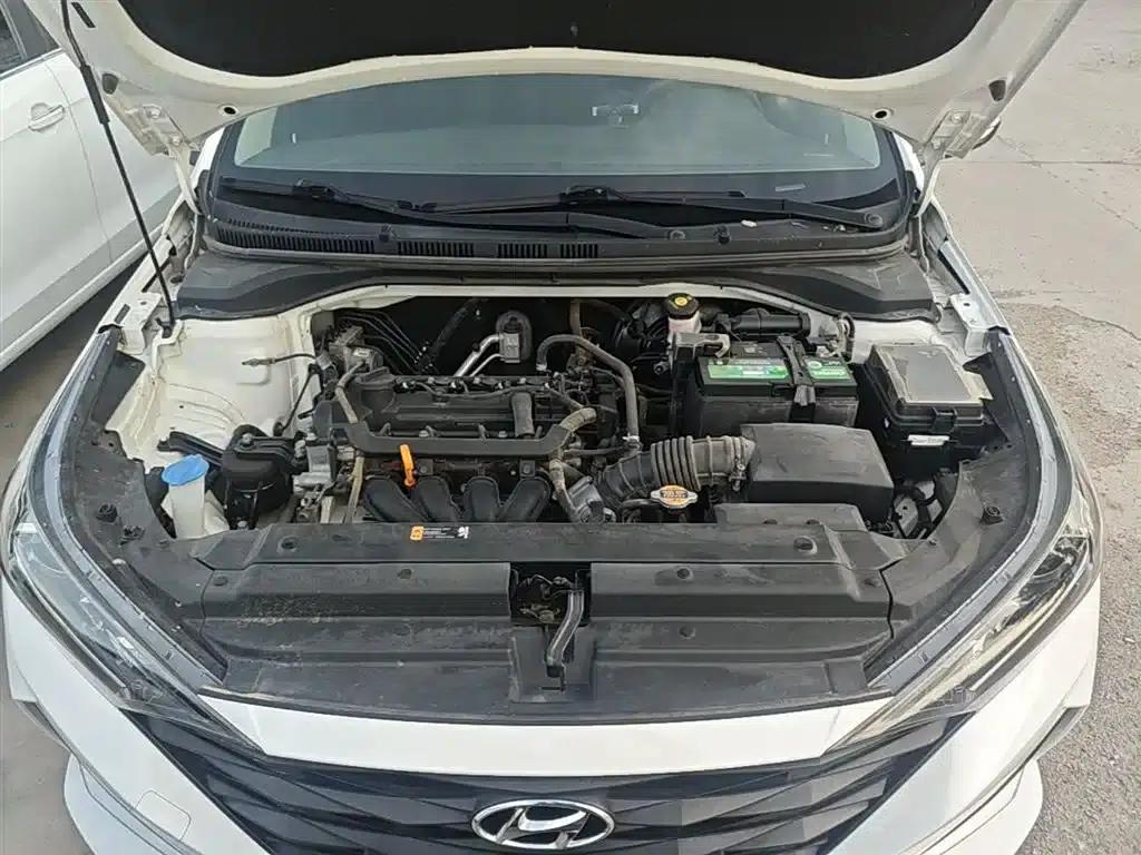 2020 Hyundai Verna 1.4L CVT GLS Cool Edition — миниатюра 20