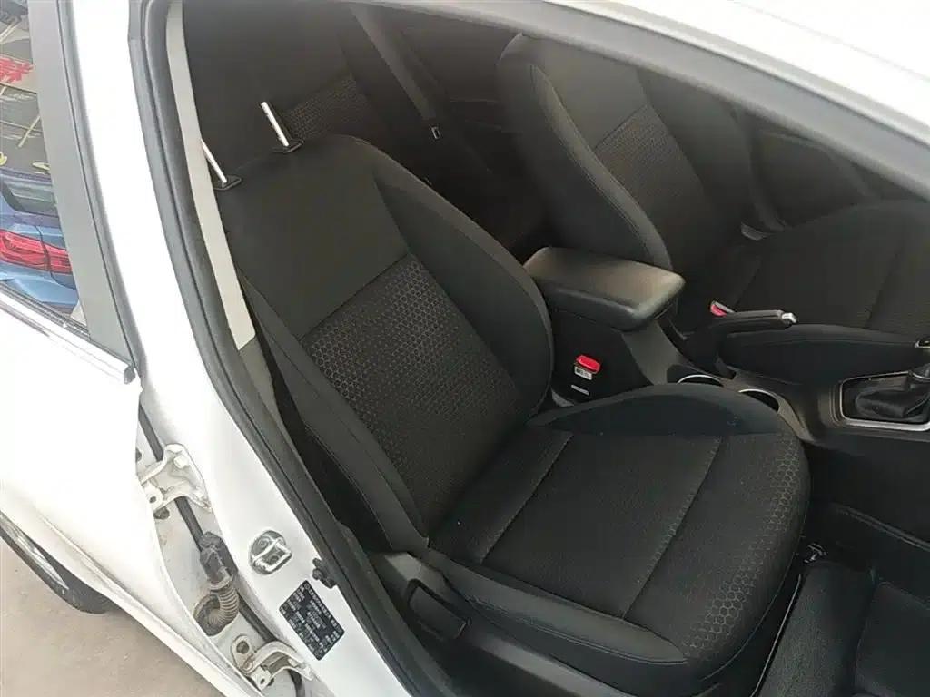 2020 Hyundai Verna 1.4L CVT GLS Cool Edition — миниатюра 25