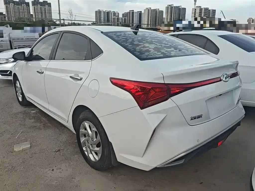 2020 Hyundai Verna 1.4L CVT GLS Cool Edition — миниатюра 5
