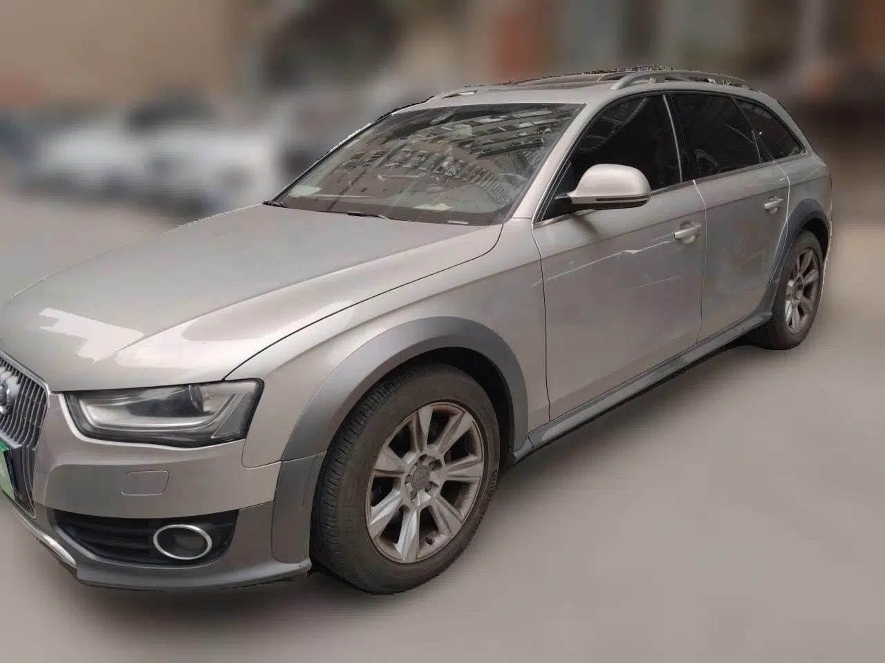 Audi A4 2013 40 TFSI allroad quattro Comfort model — миниатюра 1