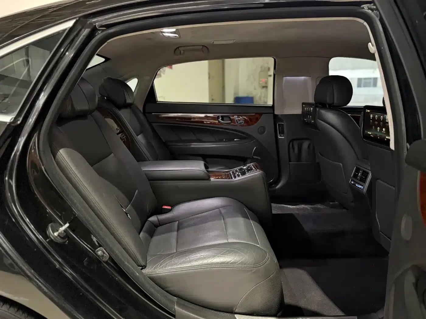 Equus 2014 3.8 GDi Extended Flagship Edition — миниатюра 8