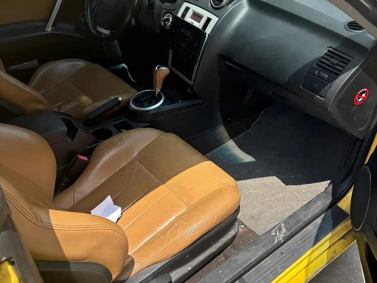 2006 Coupe 2.0L AT — миниатюра 3