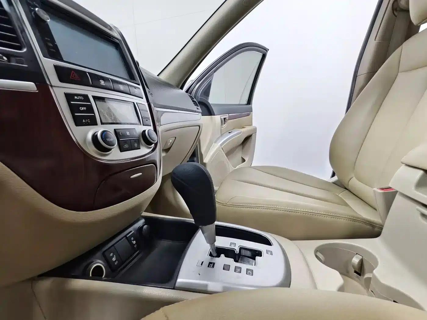 Santa Fe Classic 2009 2.7 Luxury — миниатюра 12