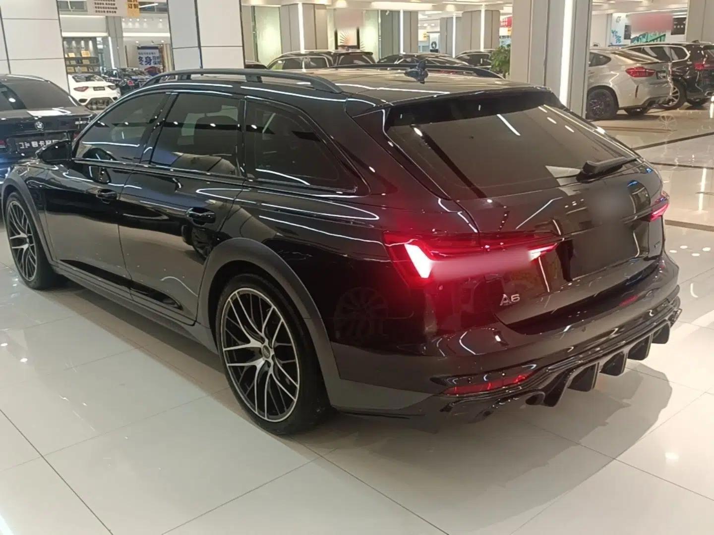 Audi A6 2021 allroad quattro Explorer 55 TFSI Prestige Off-Road Model — миниатюра 4