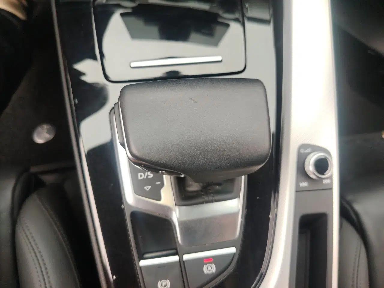 Audi A5 2022 Sportback 40 TFSI Fashionable and Dynamic Model — миниатюра 15