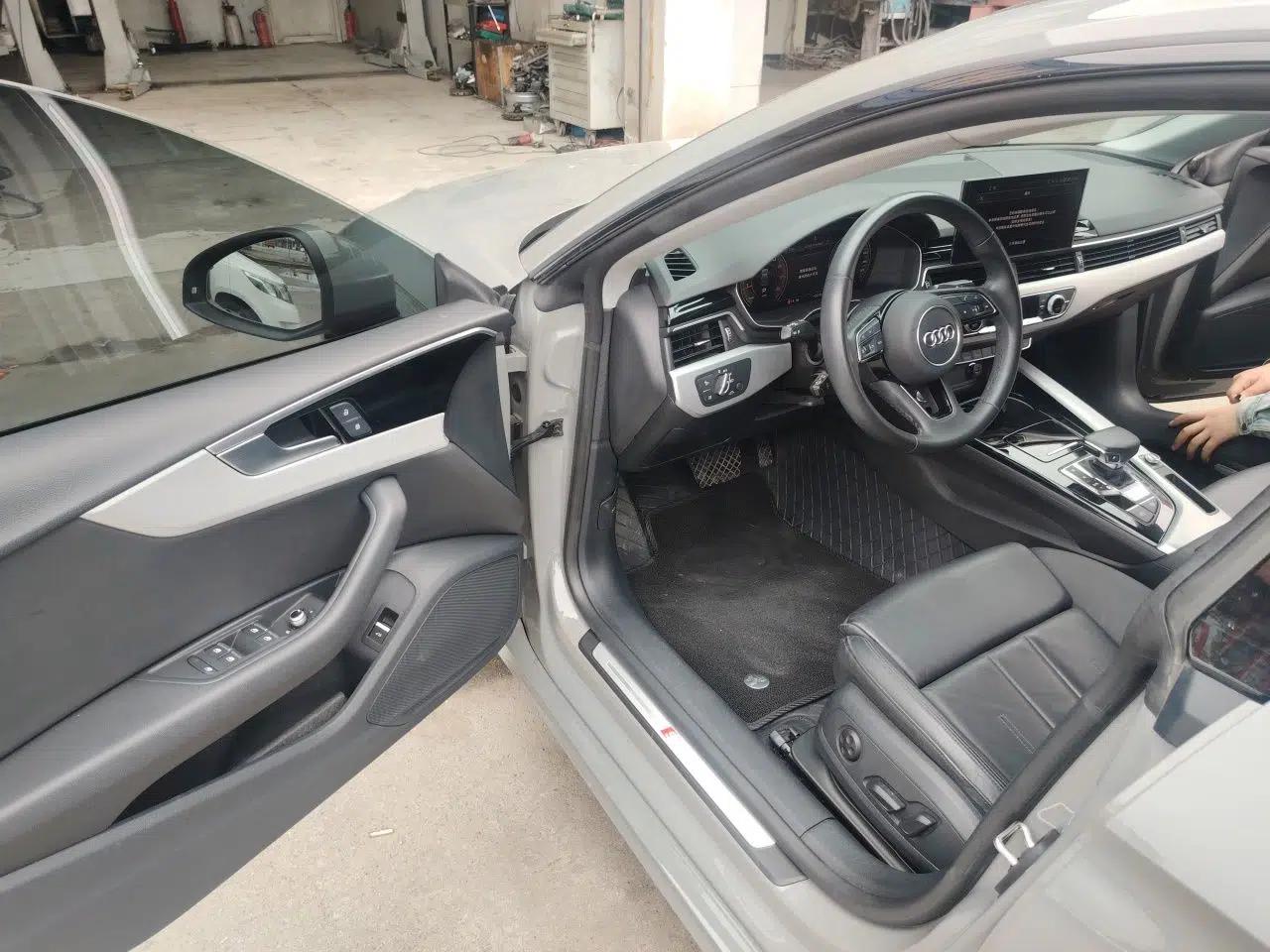 Audi A5 2022 Sportback 40 TFSI Fashionable and Dynamic Model — миниатюра 17