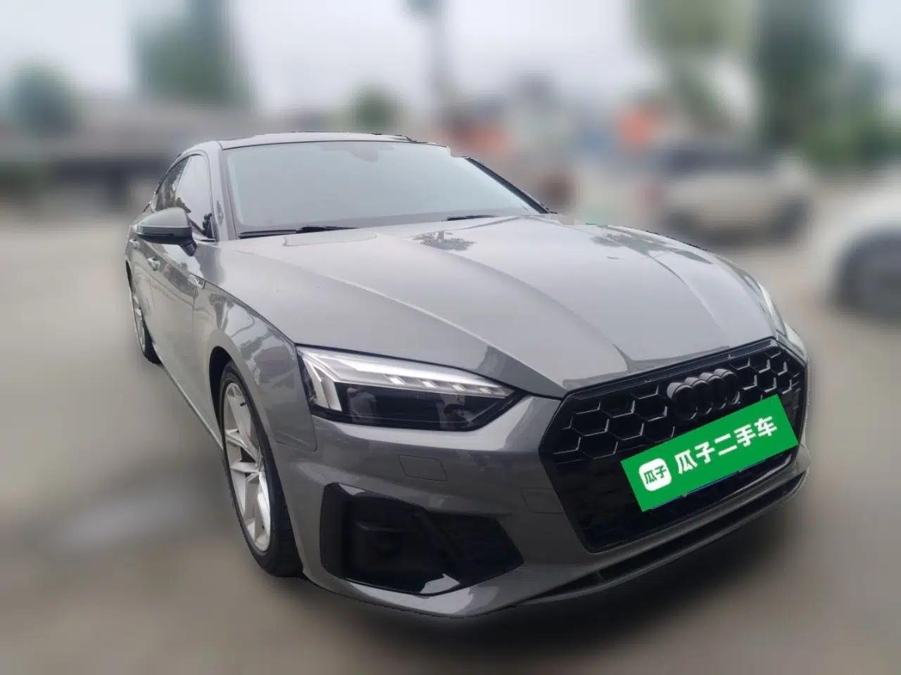 Audi A5 2022 Sportback 40 TFSI Fashionable and Dynamic Model — миниатюра 3