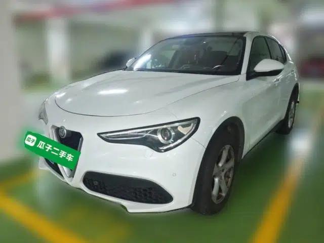 Alfa Romeo Stelvio 2017 2.0T 200HP Elite Edition