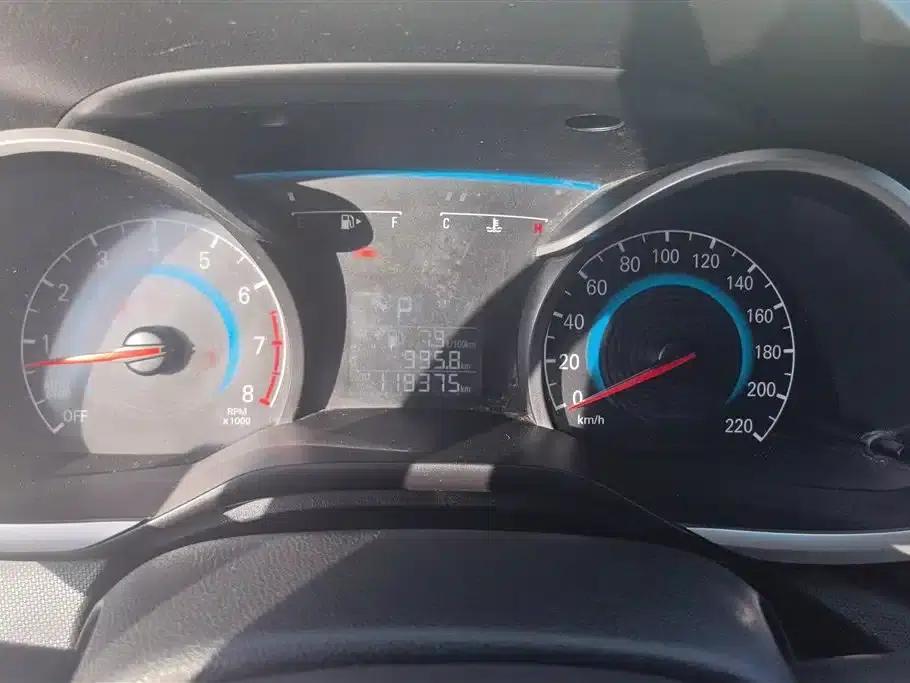 Chevrolet Cruze 2016 1.5L Automatic Comfort Edition — миниатюра 14