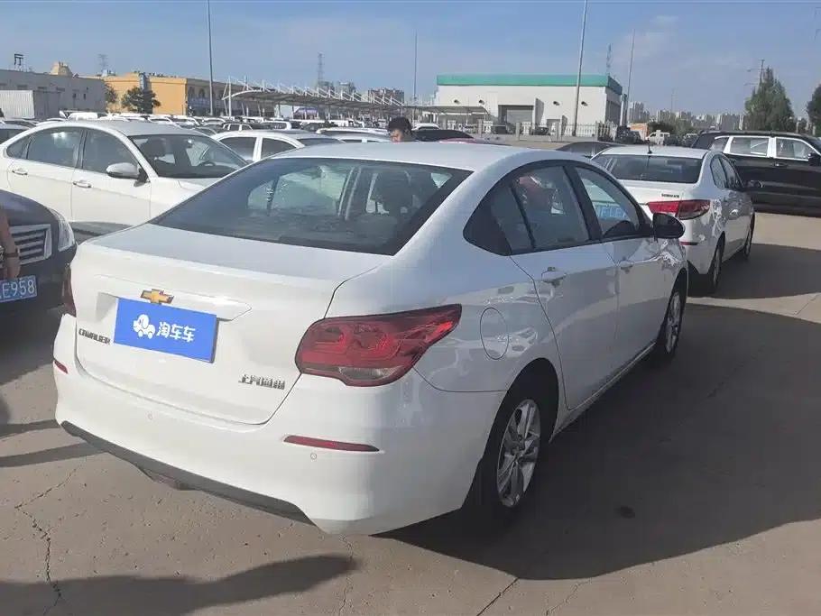 Chevrolet Cruze 2016 1.5L Automatic Comfort Edition — миниатюра 3