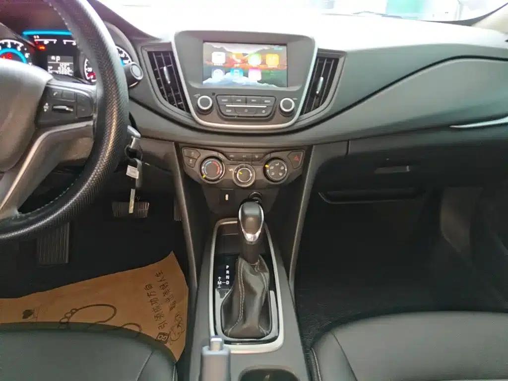 Chevrolet Cruze 2019 320 Automatic Comfort Edition — миниатюра 13
