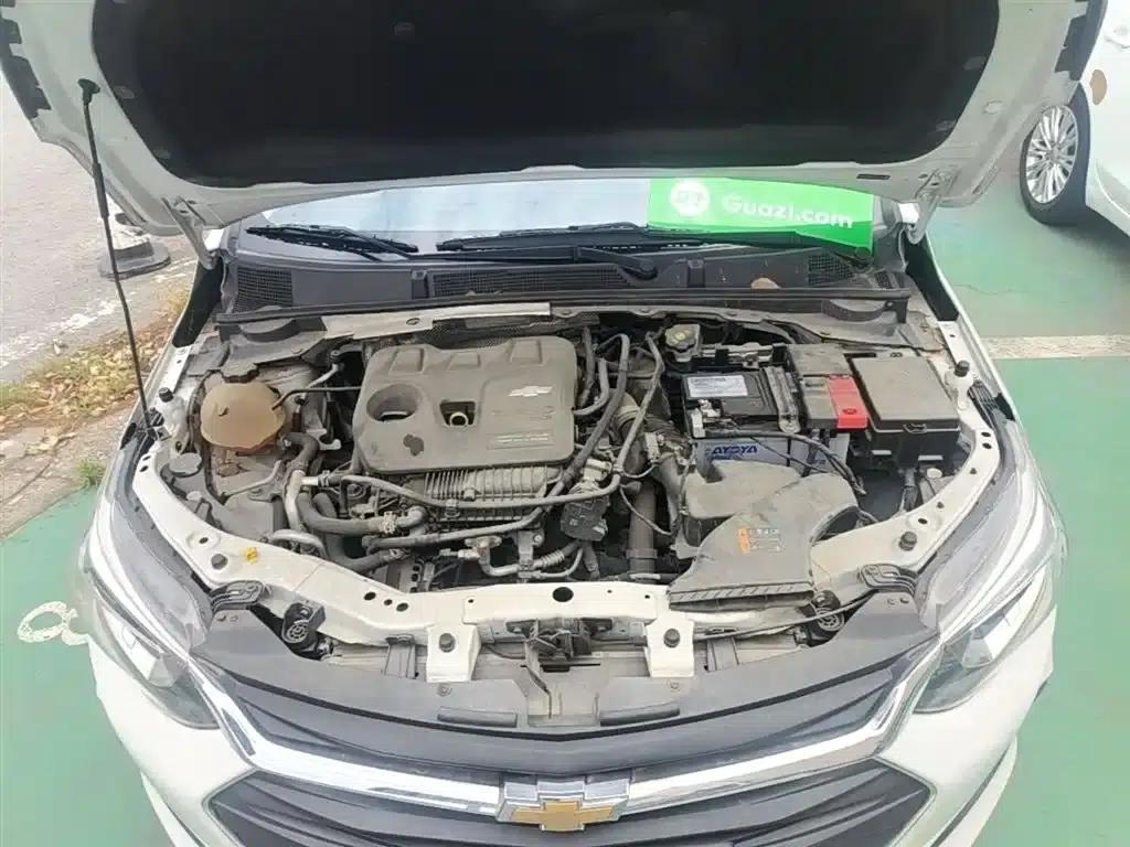 Chevrolet Cruze 2022 325T Automatic Comfort Edition — миниатюра 20