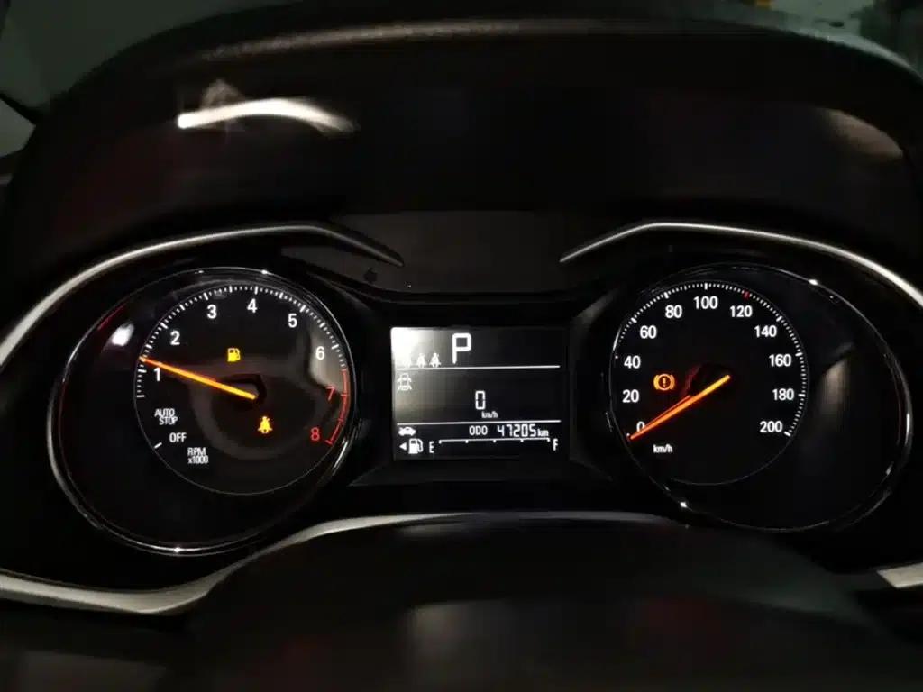 Chevrolet Cruze 2020 325T Automatic Comfort Edition — миниатюра 12