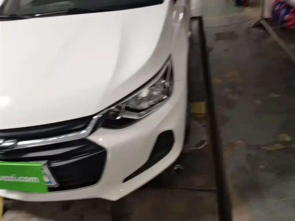 Chevrolet Cruze 2020 325T Automatic Comfort Edition — миниатюра 24