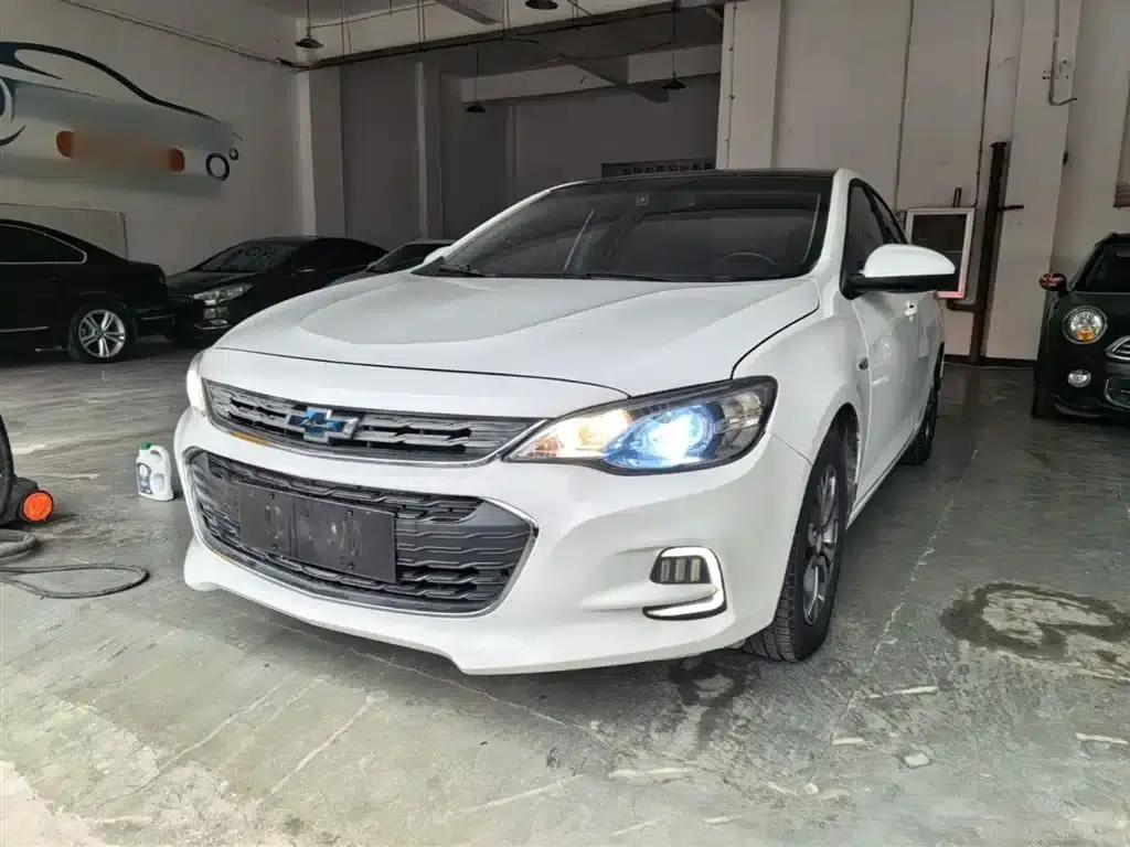 Chevrolet Cruze 2019 320 Automatic Sunroof Edition — миниатюра 1