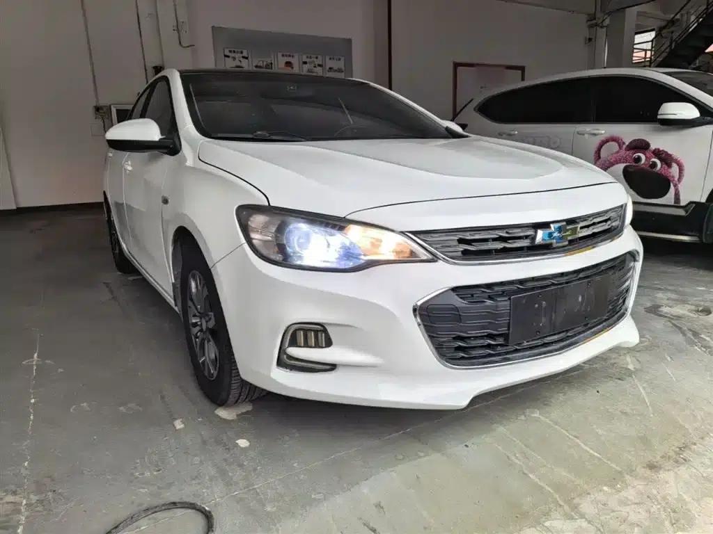 Chevrolet Cruze 2019 320 Automatic Sunroof Edition — миниатюра 4