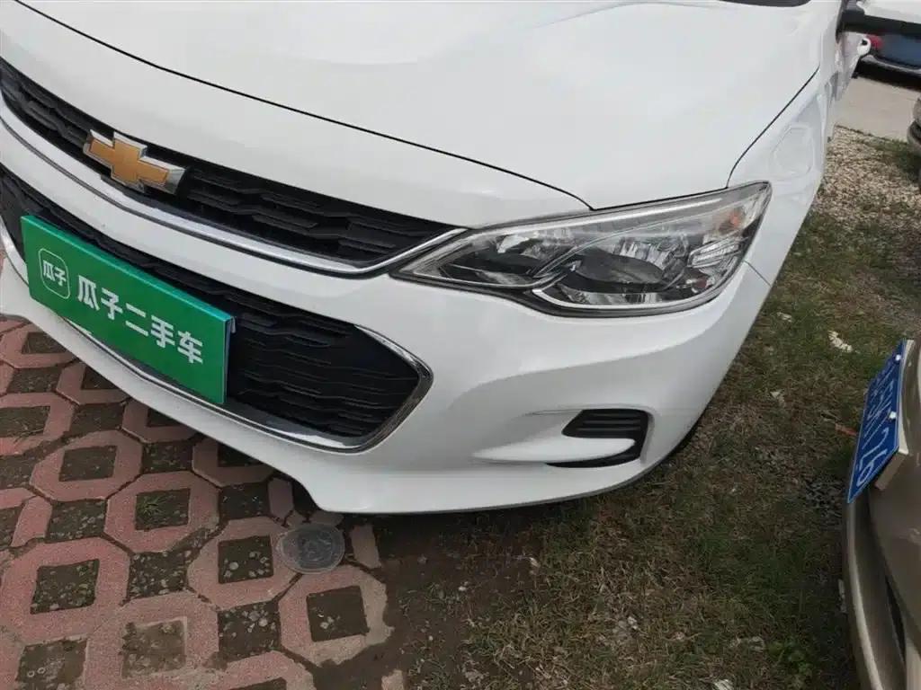 Chevrolet Cruze 2019 320 Automatic Sunroof Edition — миниатюра 24