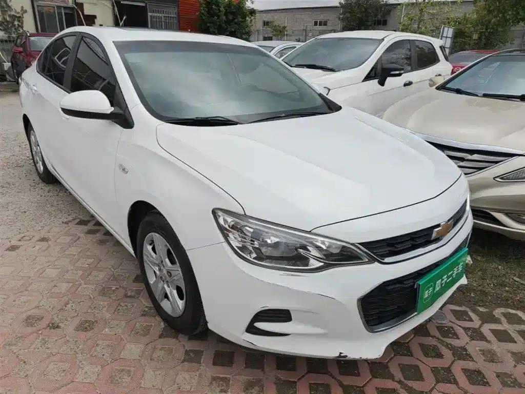 Chevrolet Cruze 2019 320 Automatic Sunroof Edition — миниатюра 4