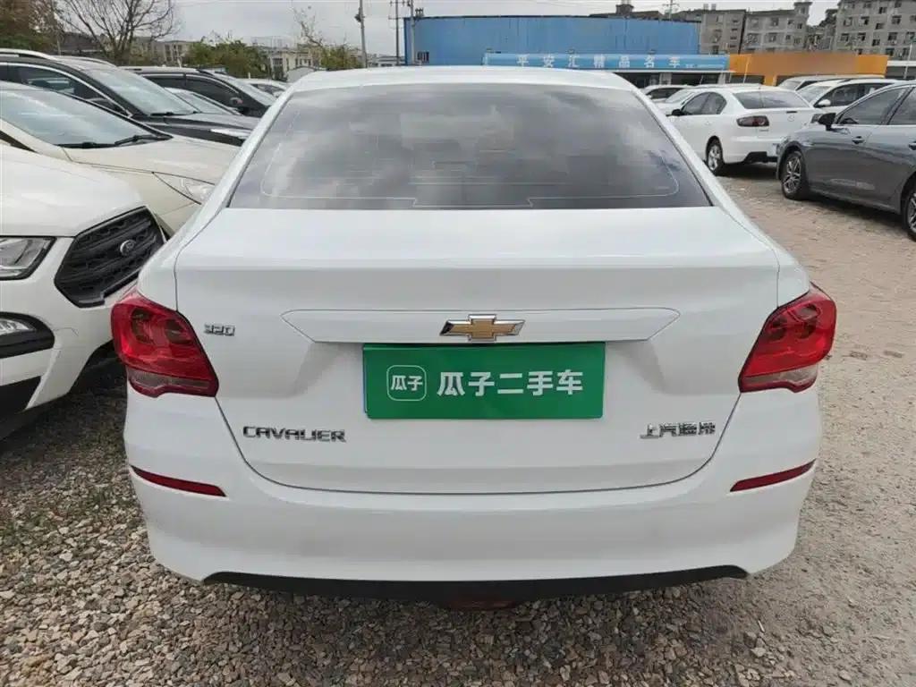 Chevrolet Cruze 2019 320 Automatic Sunroof Edition — миниатюра 6
