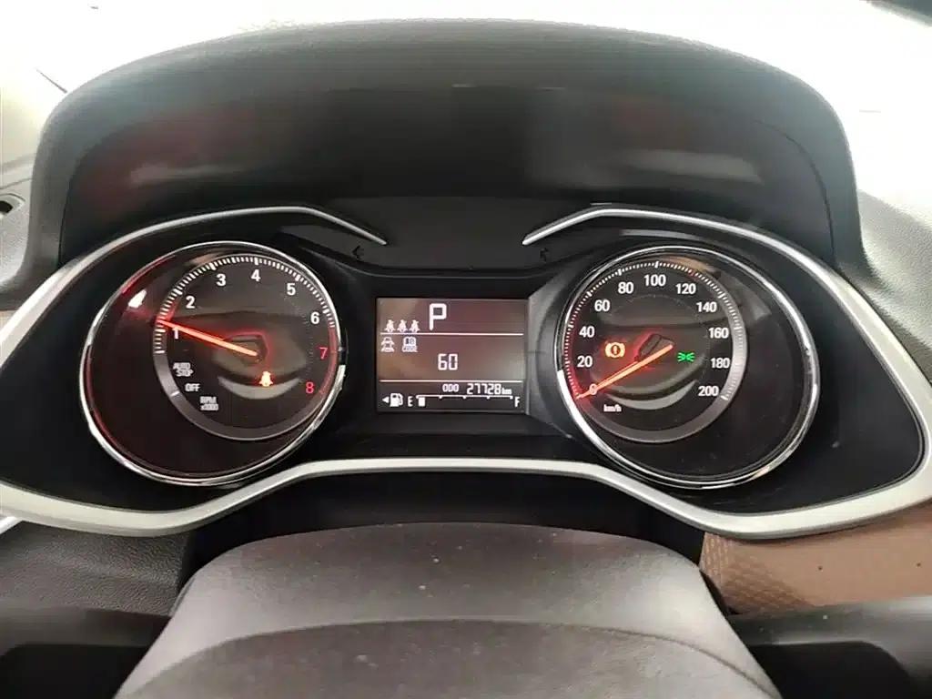 Chevrolet Cruze 2020 Facelift Redline 325T Automatic Premium Edition — миниатюра 12