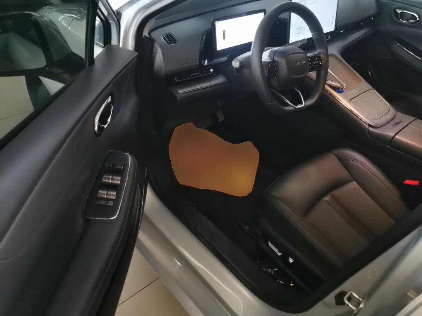 AION S MAX 2024 70 Star Edition 54.6 kWh — миниатюра 18