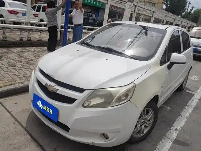 Sail 2011 Hatchback 1.4L Manual Happiness Edition