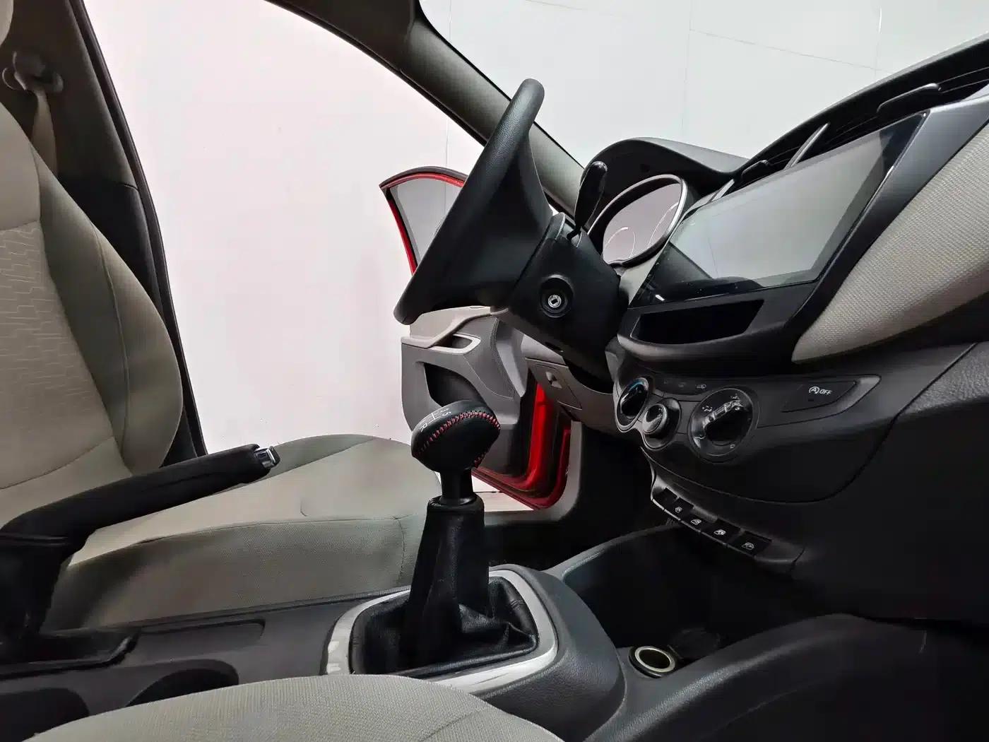 Sail 2015 Model, Sail 3 1.5L Manual Happiness Edition — миниатюра 15