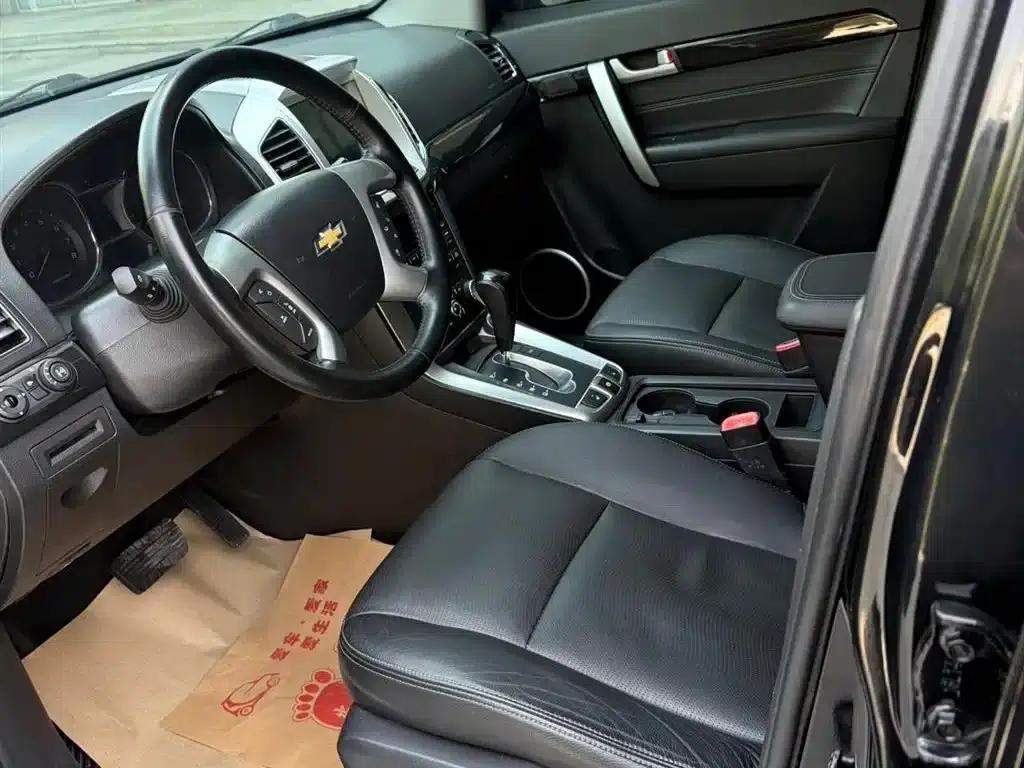 2017 Chevrolet Captiva 2.4L 4WD Flagship Edition 7-Seater — миниатюра 8