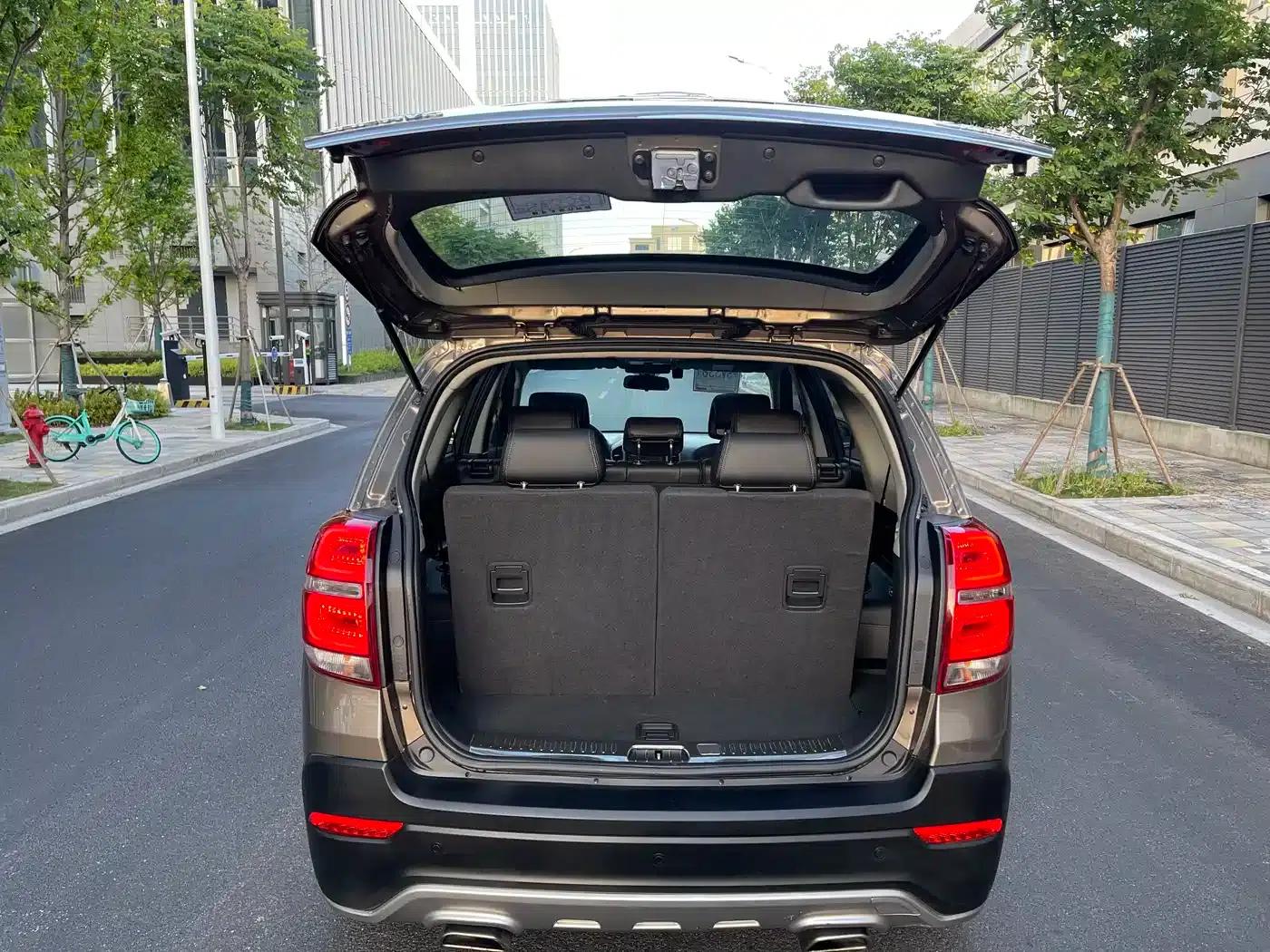 2017 Chevrolet Captiva 2.4L 4WD Flagship Edition 7-Seater — миниатюра 18