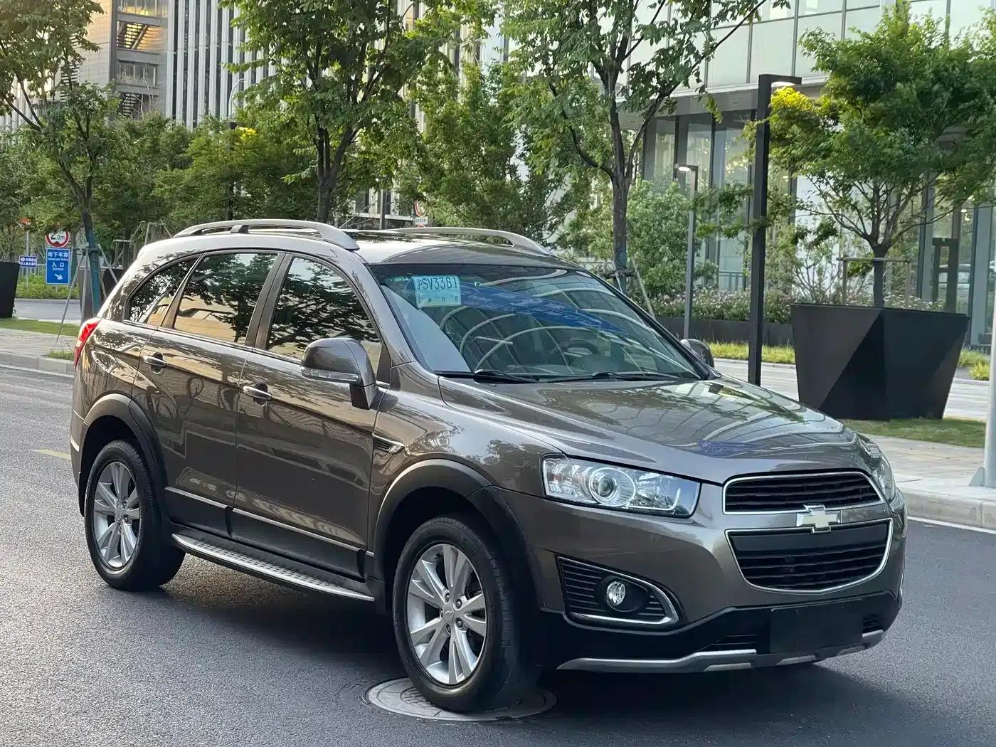 2017 Chevrolet Captiva 2.4L 4WD Flagship Edition 7-Seater — миниатюра 3