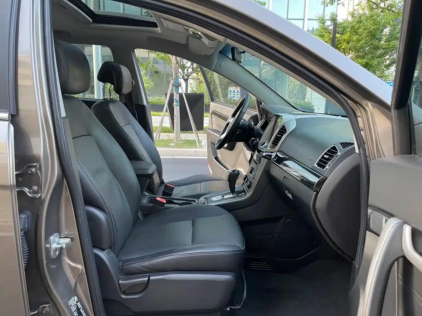 2017 Chevrolet Captiva 2.4L 4WD Flagship Edition 7-Seater — миниатюра 7