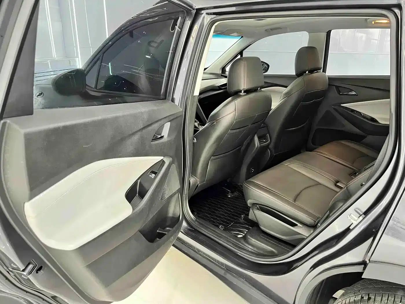 2020 Chevrolet Orlando Mild Hybrid 530T Automatic Enjoy Edition (5+2 models) — миниатюра 14