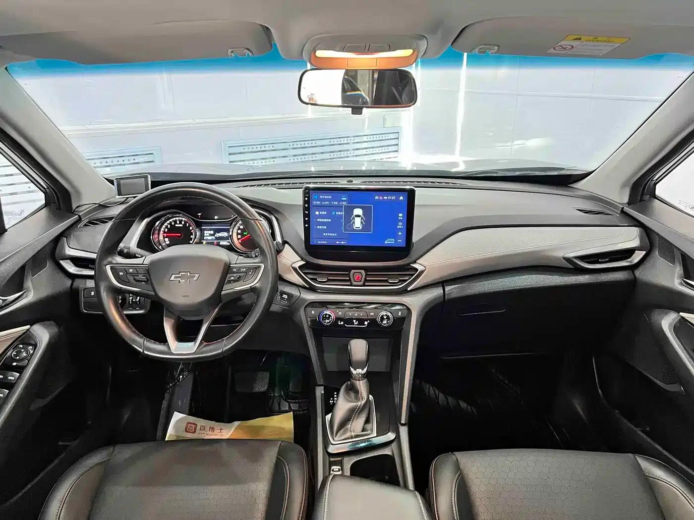 2020 Chevrolet Orlando Mild Hybrid 530T Automatic Enjoy Edition (5+2 models) — миниатюра 16