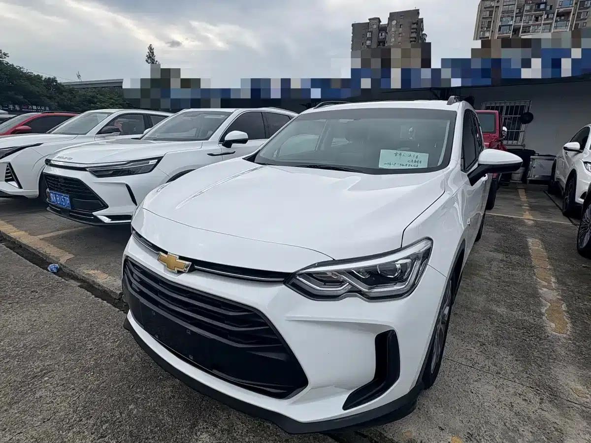 2019 Chevrolet Orlando 530T Automatic Mickey Mouse Custom Edition (5+2 models) China VI Emission Standard — миниатюра 1