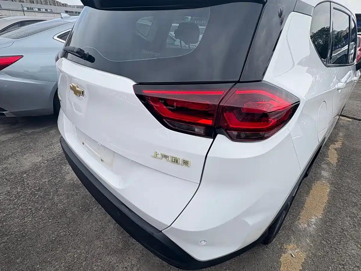 2019 Chevrolet Orlando 530T Automatic Mickey Mouse Custom Edition (5+2 models) China VI Emission Standard — миниатюра 15