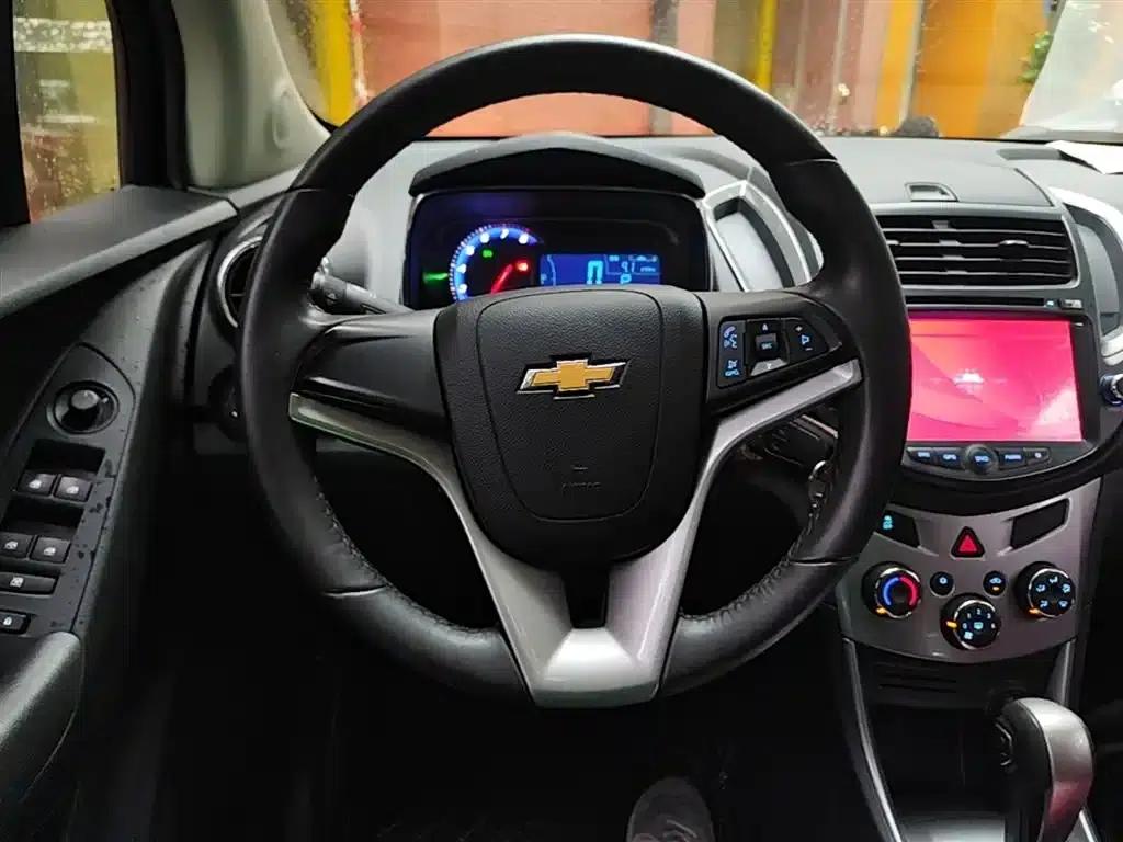 Chevrolet Trax 2014 1.4T Automatic 2WD Luxury — миниатюра 11