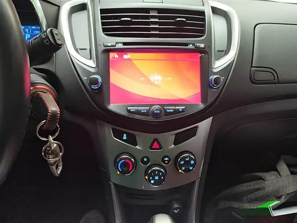 Chevrolet Trax 2014 1.4T Automatic 2WD Luxury — миниатюра 13