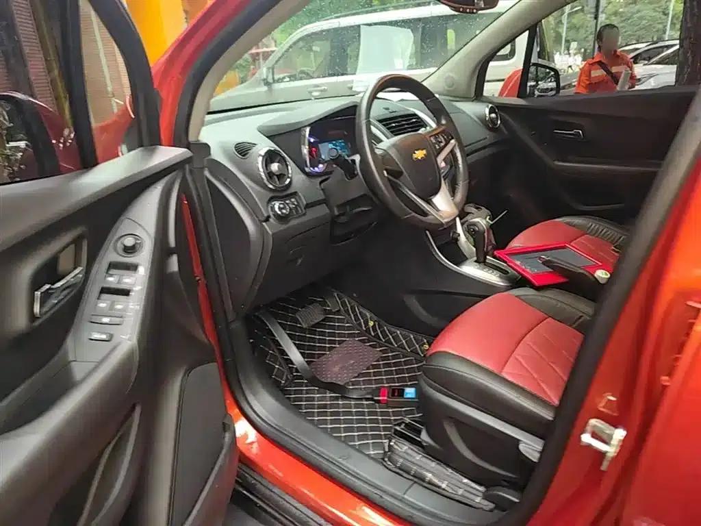 Chevrolet Trax 2014 1.4T Automatic 2WD Luxury — миниатюра 16