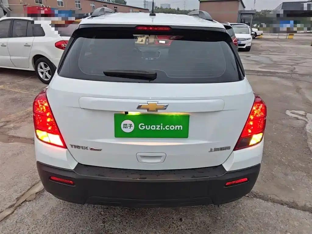Chevrolet Trax 2016 1.4T Automatic 2WD Comfort Sunroof Edition — миниатюра 6
