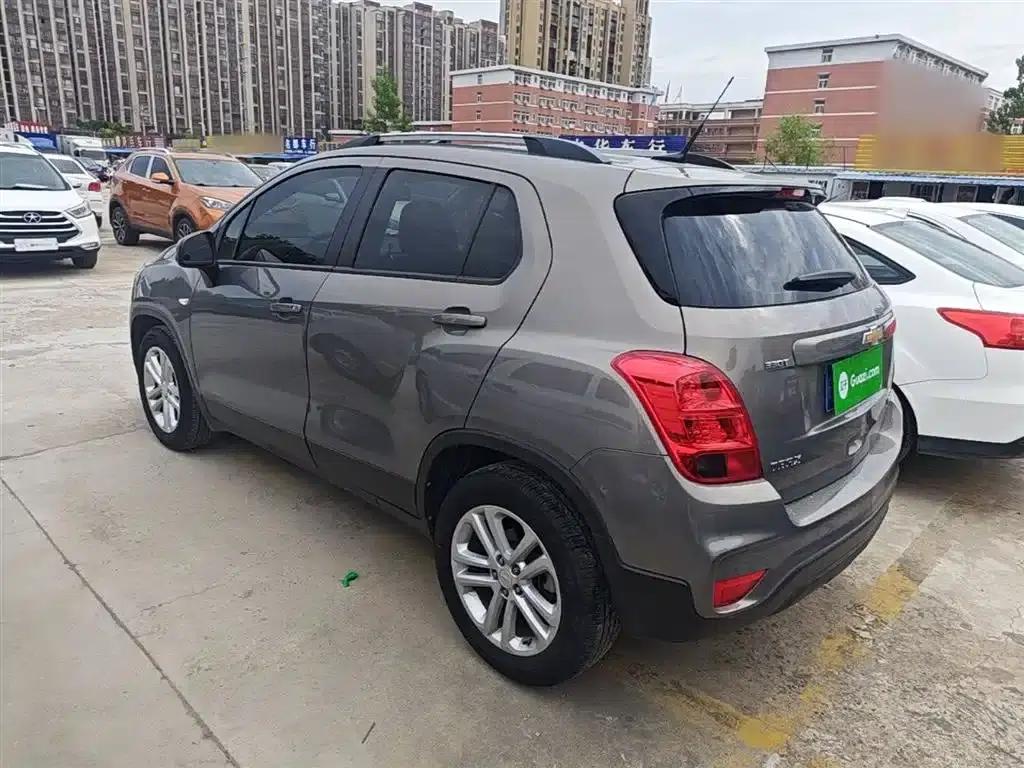 Chevrolet Trax 2018 330T Automatic 2WD Elite — миниатюра 5