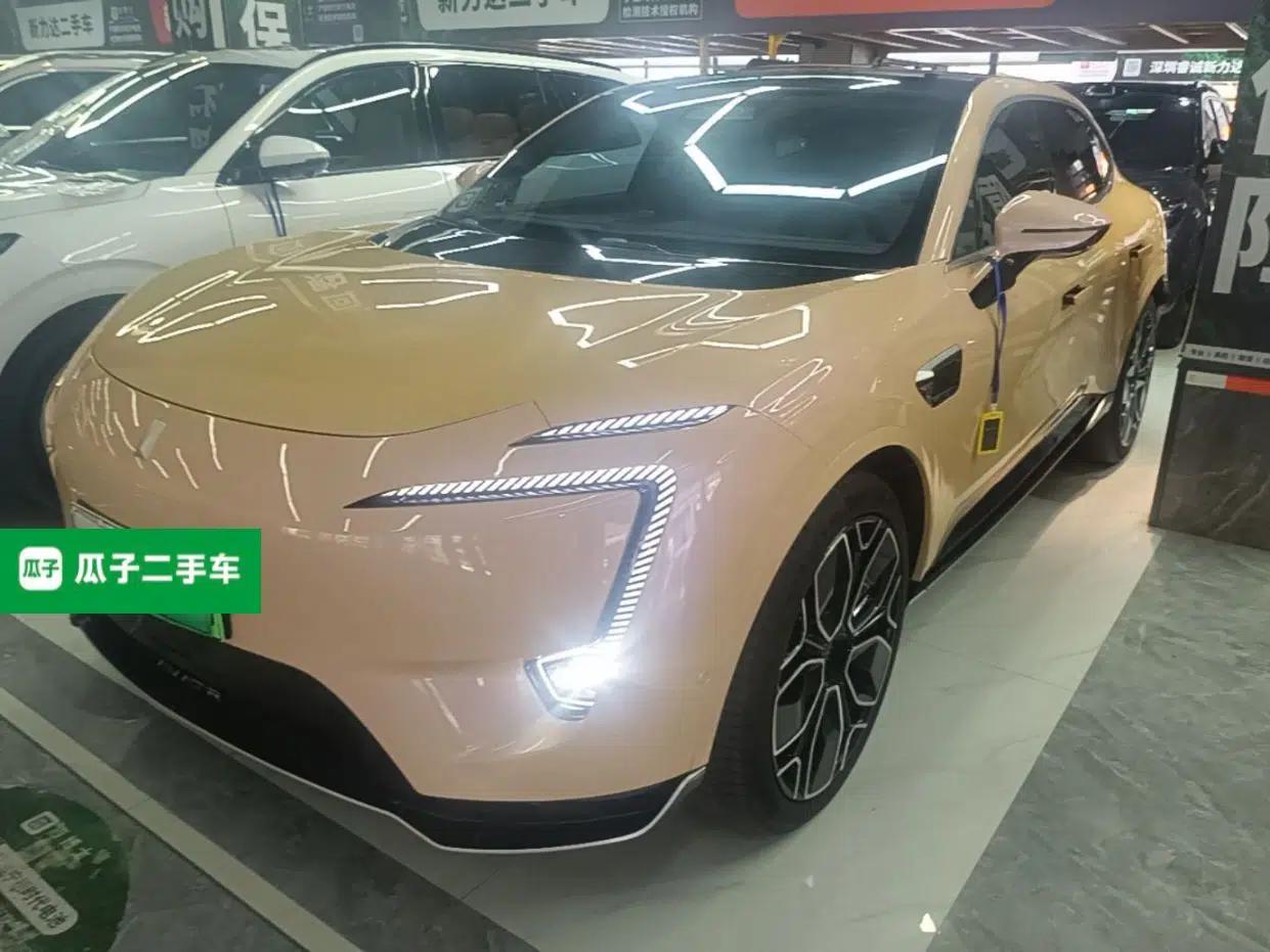 Avatr 11 2024 630 Rear-Wheel Drive Edition with Three Lasers — миниатюра 1